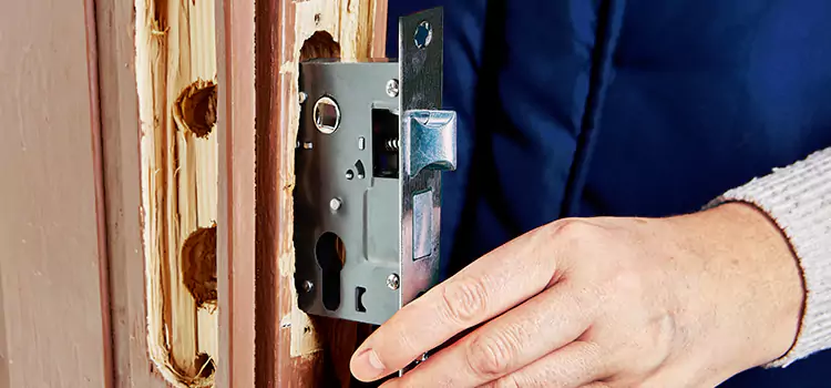 Garage Door Lock Replacement Murphy
